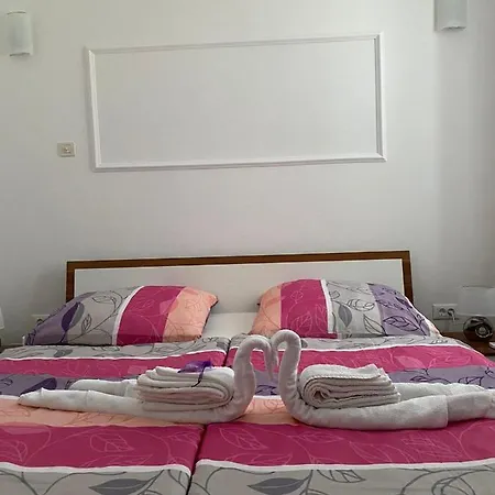 Apartman Danica *