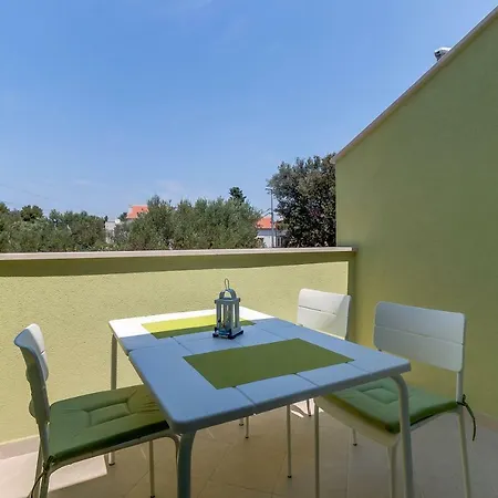 Danica Apartman