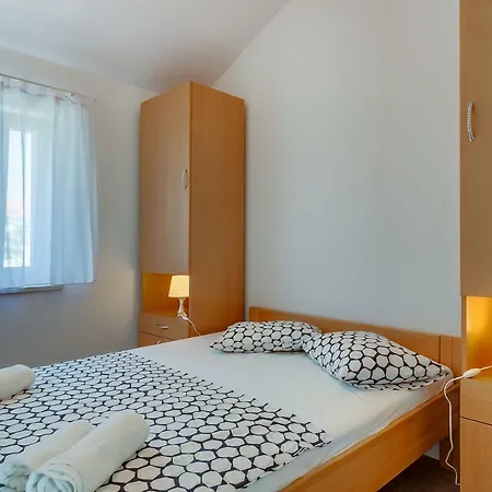 Danica Apartman
