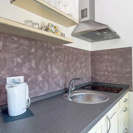 Apartment Danica Nerezine