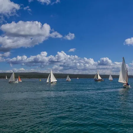 Danica Apartamento Nerezine