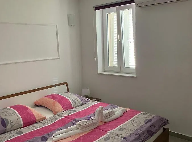 Danica Apartman