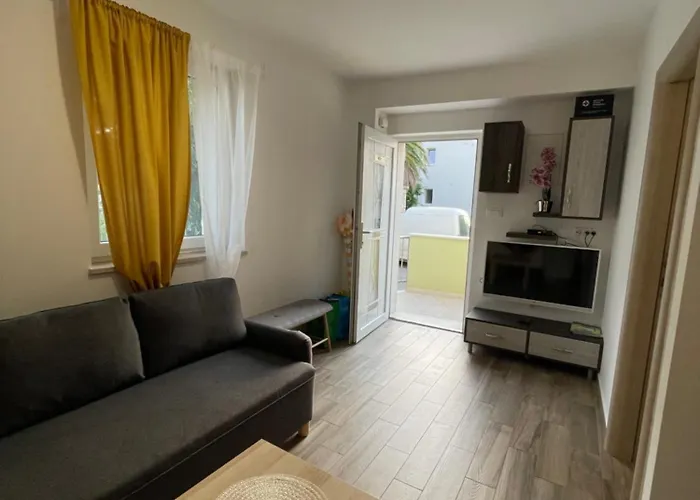 Danica Apartman