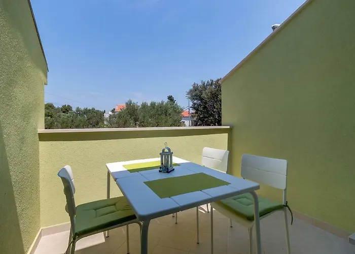 Danica Apartman