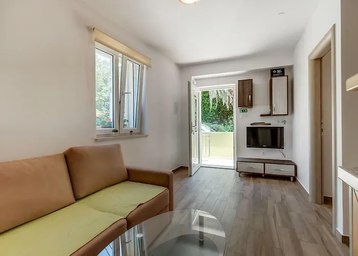 Danica Apartman Nerezine