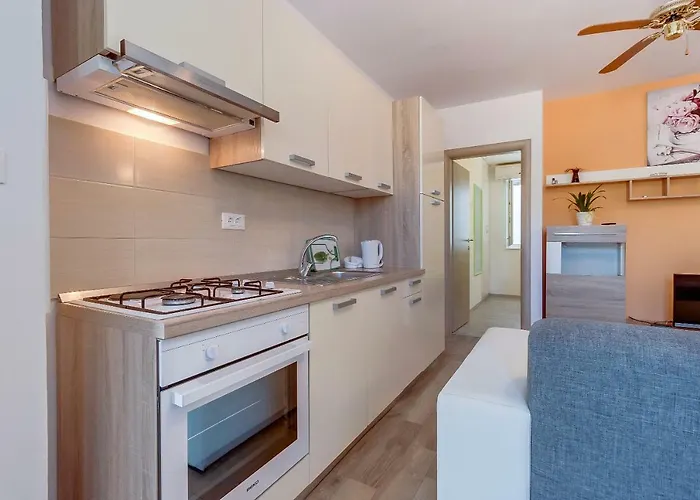 Danica Apartman