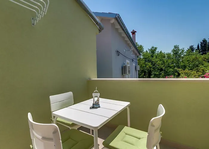Danica Apartman