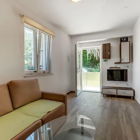 Danica Apartmán Nerezine